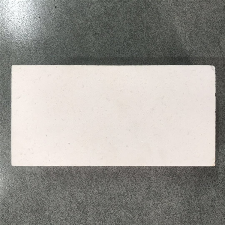 鋯莫來(lái)石磚