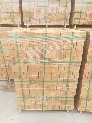 轉(zhuǎn)化爐各部位怎么選用耐火材料？