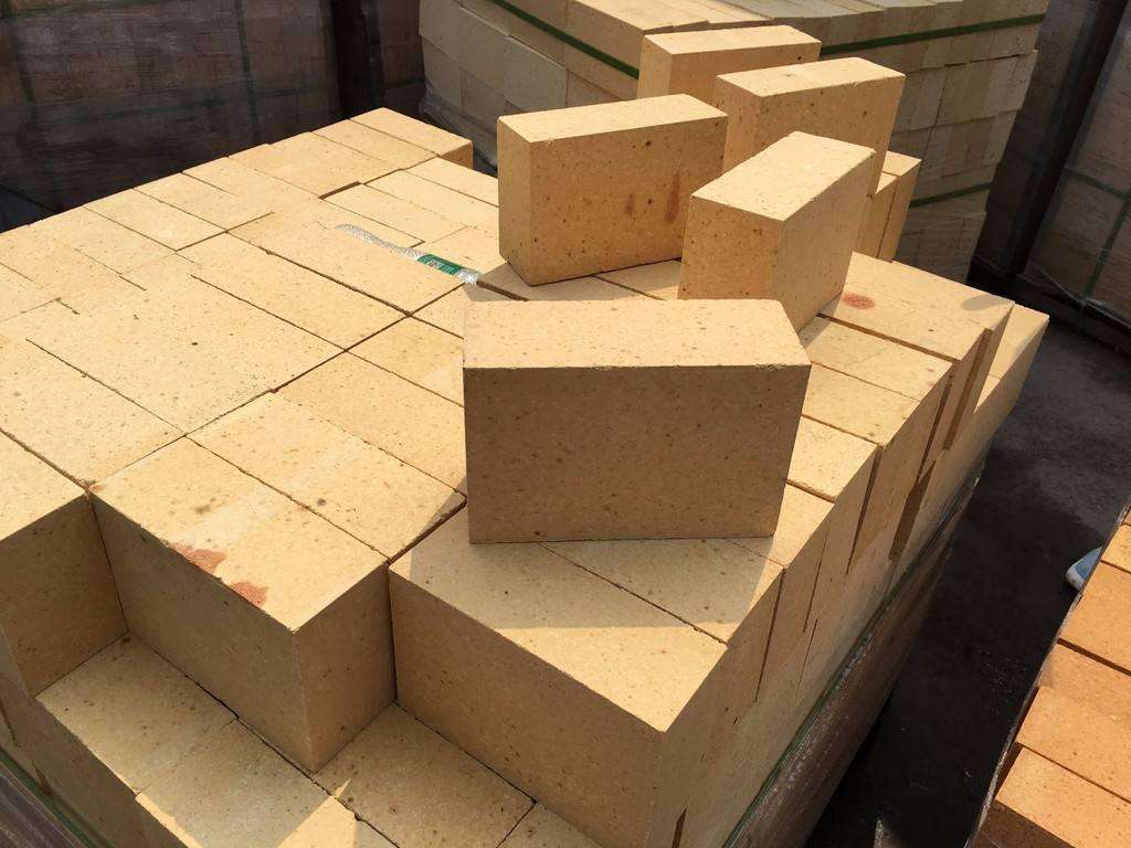 鋼包爐用耐火材料有什么使用特性？